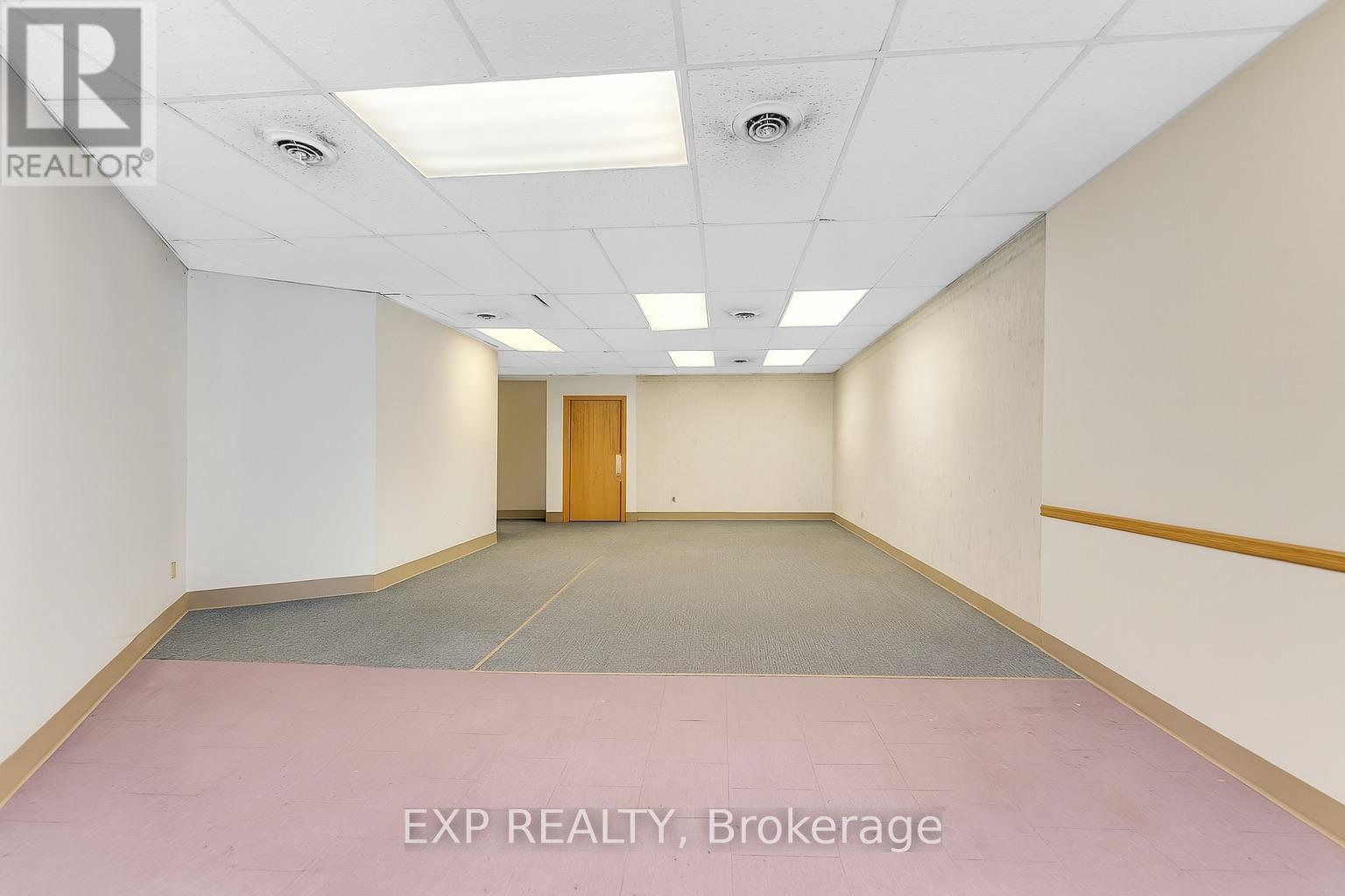 2 King Street, Quinte West, Ontario  K8V 3V7 - Photo 4 - X12453929