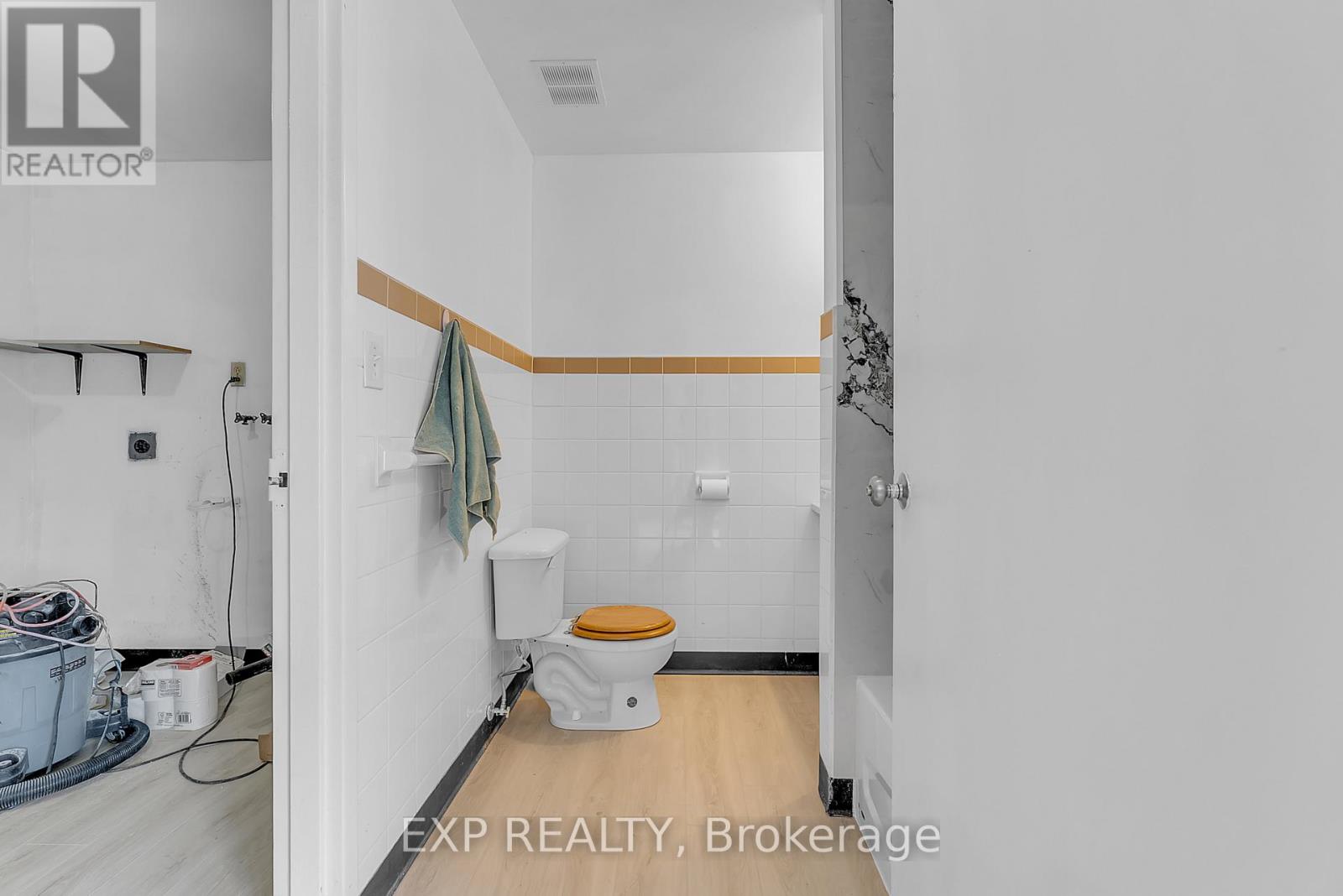 2 King Street, Quinte West, Ontario  K8V 3V7 - Photo 38 - X12453929