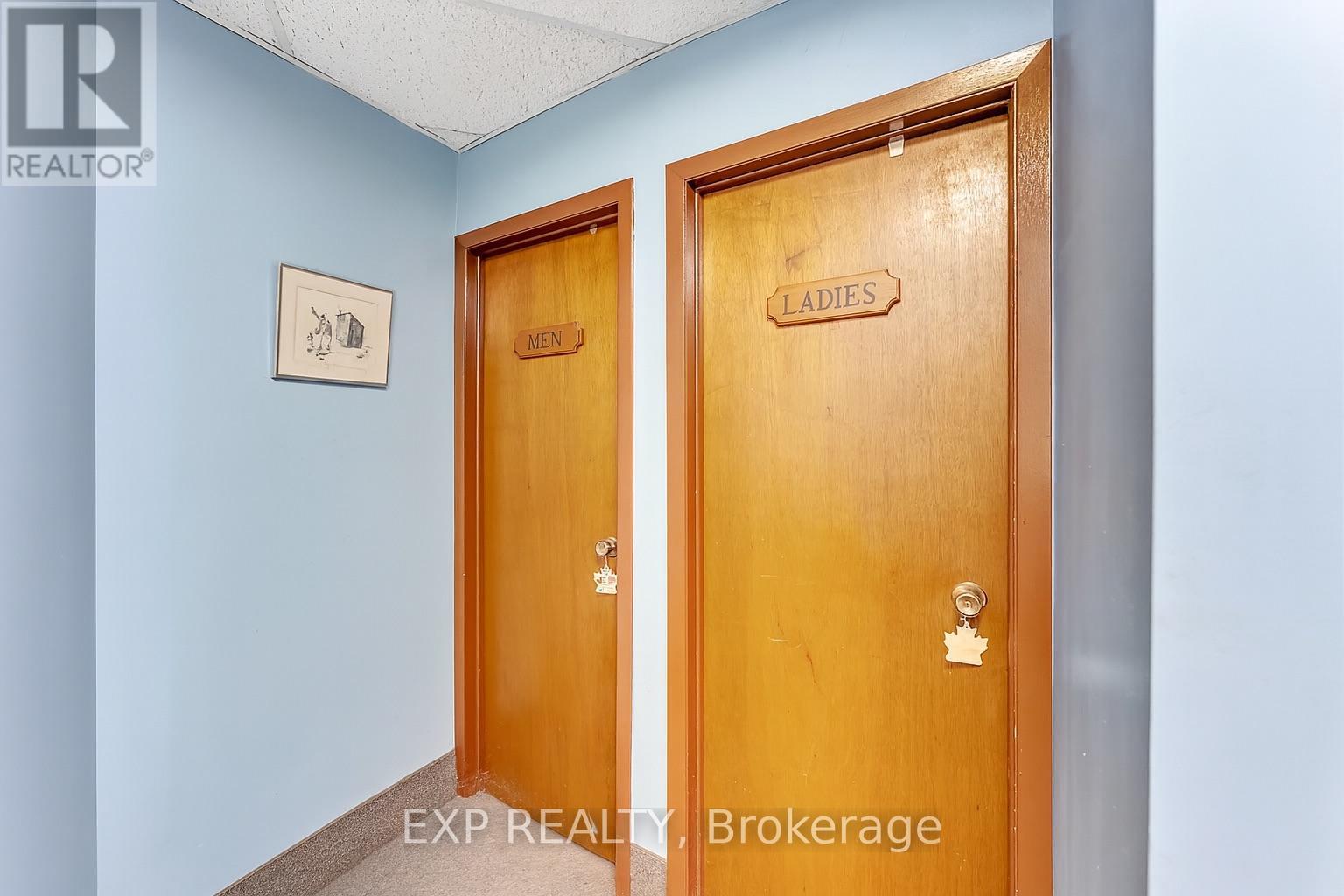 2 King Street, Quinte West, Ontario  K8V 3V7 - Photo 7 - X12453929