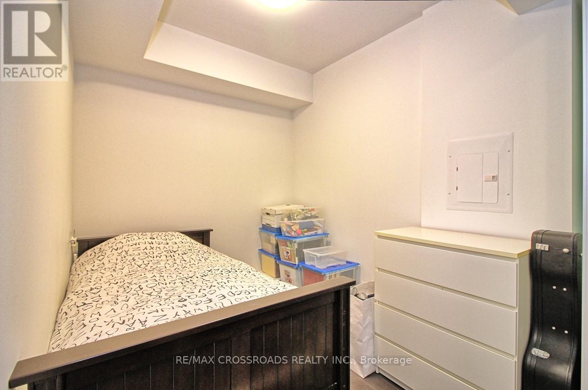 1903 - 1080 Bay Street, Toronto, Ontario  M5S 0A5 - Photo 7 - C12553546