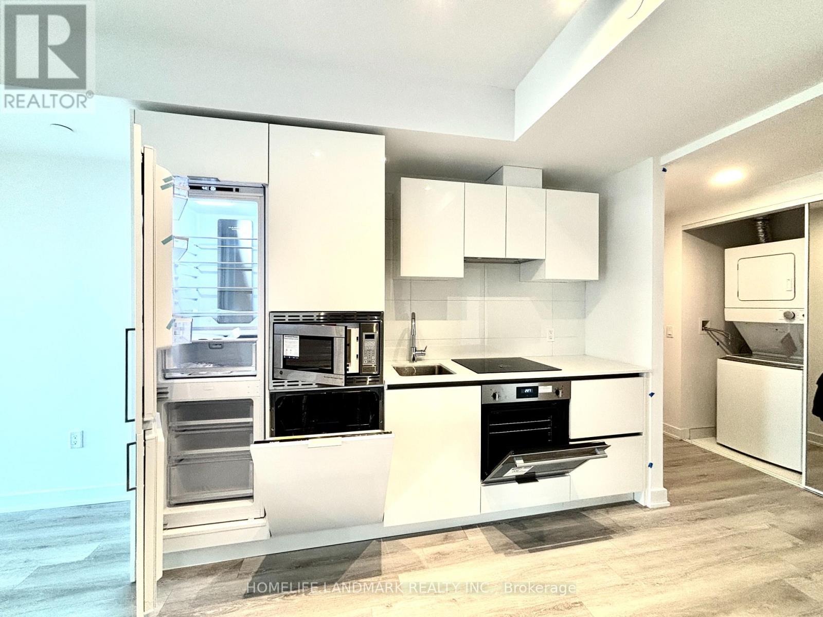 3101 - 238 Simcoe Street, Toronto, Ontario  M5T 0E2 - Photo 6 - C12553556