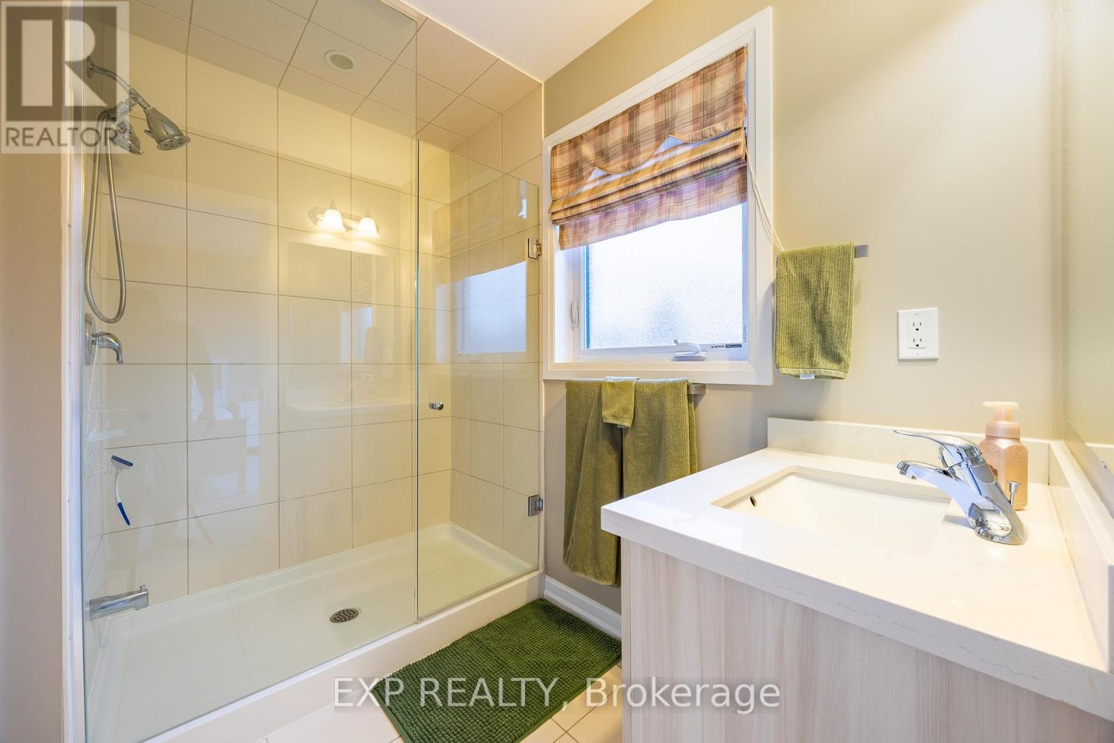 43 Longshore Way, Whitby, Ontario  L1N 0M1 - Photo 27 - E12553554