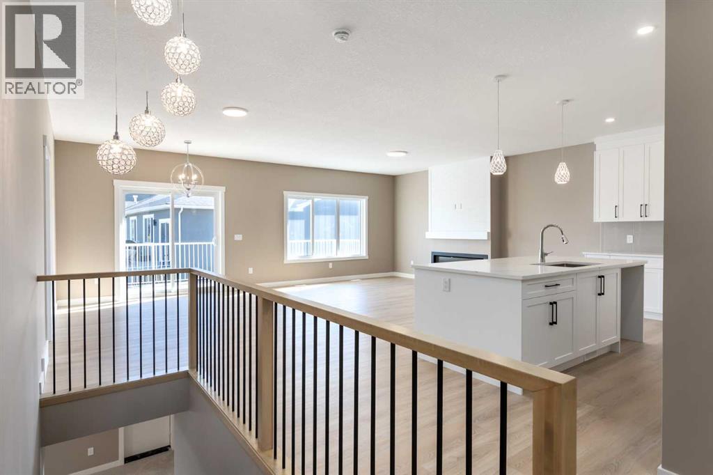 214 Monterey Bay Se, High River, Alberta T1V 0J7 - Photo 3 - A2239242