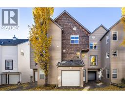 225 Bridlewood Lane SW Bridlewood