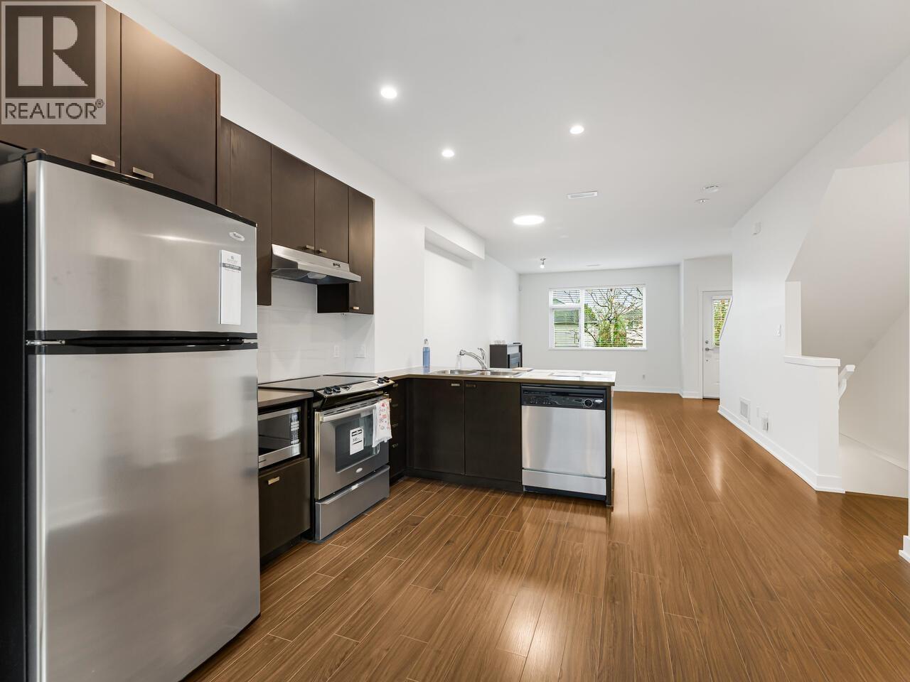 10 4099 No. 4 Road, Richmond, British Columbia  V6X 2M2 - Photo 3 - R3067421