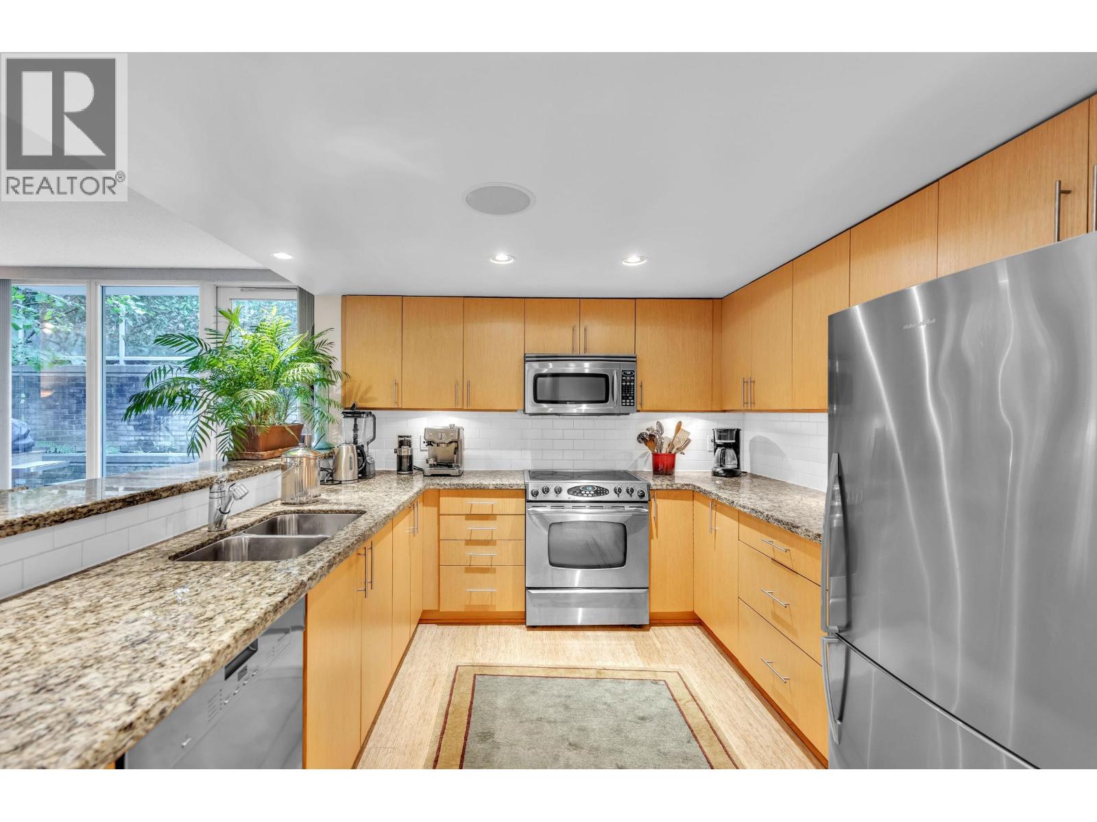 168 Prior Street, Vancouver, British Columbia  V6A 0A6 - Photo 7 - R3065082