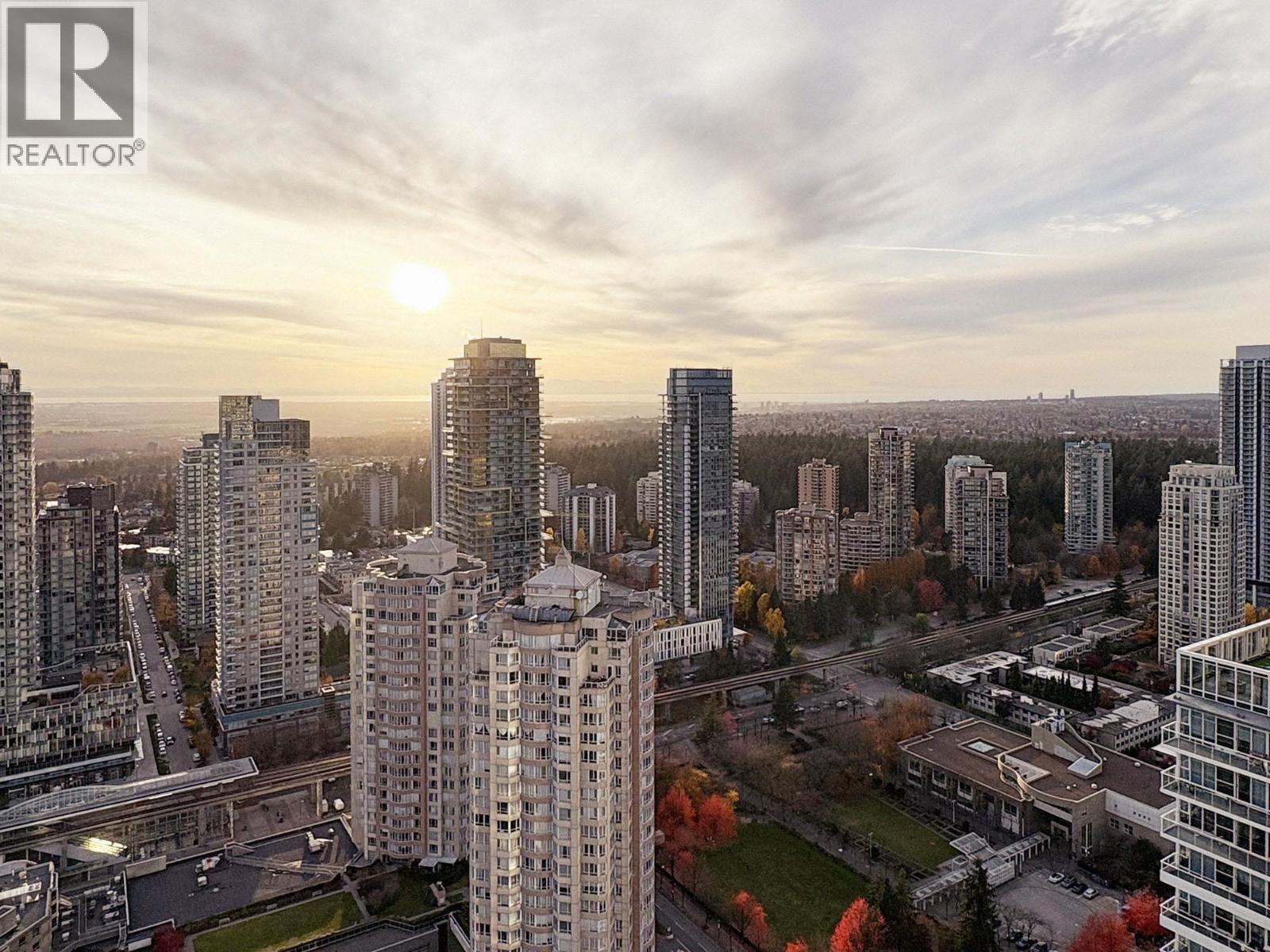 4605 4670 Assembly Way, Burnaby, British Columbia  V5H 0H3 - Photo 3 - R3068124