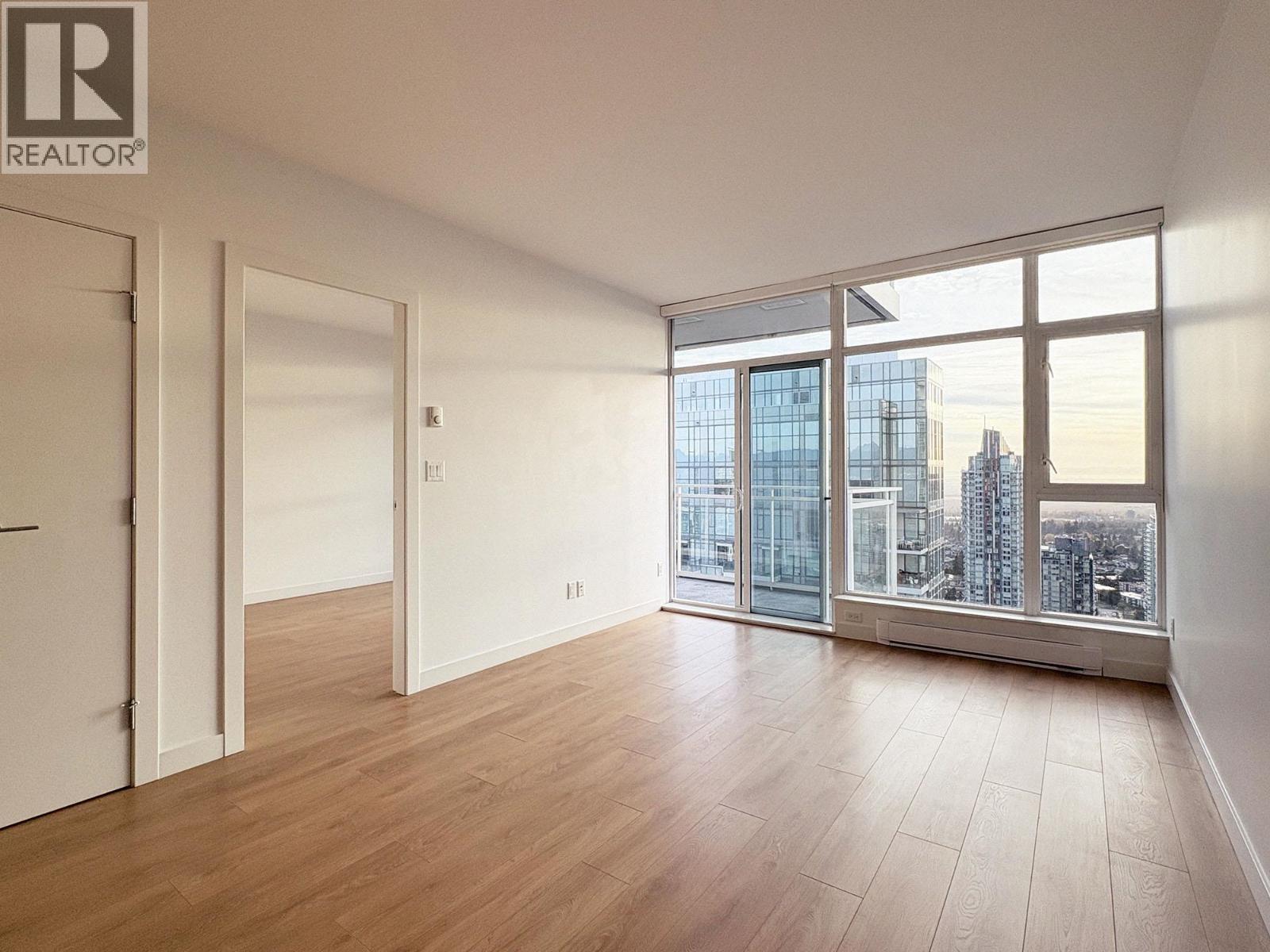 4605 4670 Assembly Way, Burnaby, British Columbia  V5H 0H3 - Photo 1 - R3068124