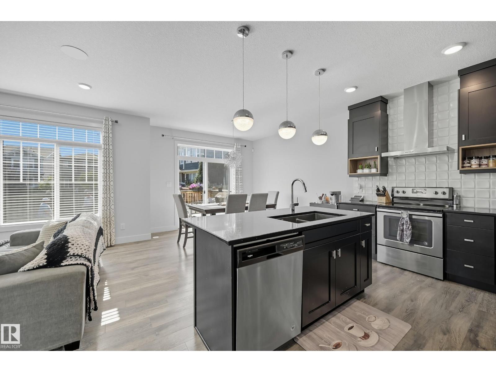 22103 87 Av Nw, Edmonton, Alberta  T5T 7H7 - Photo 6 - E4466042