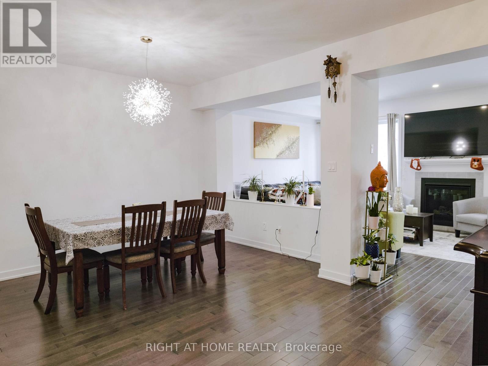 149 Wabikon Crescent, Ottawa, Ontario K1X 0H8 - Photo 10 - X12553574