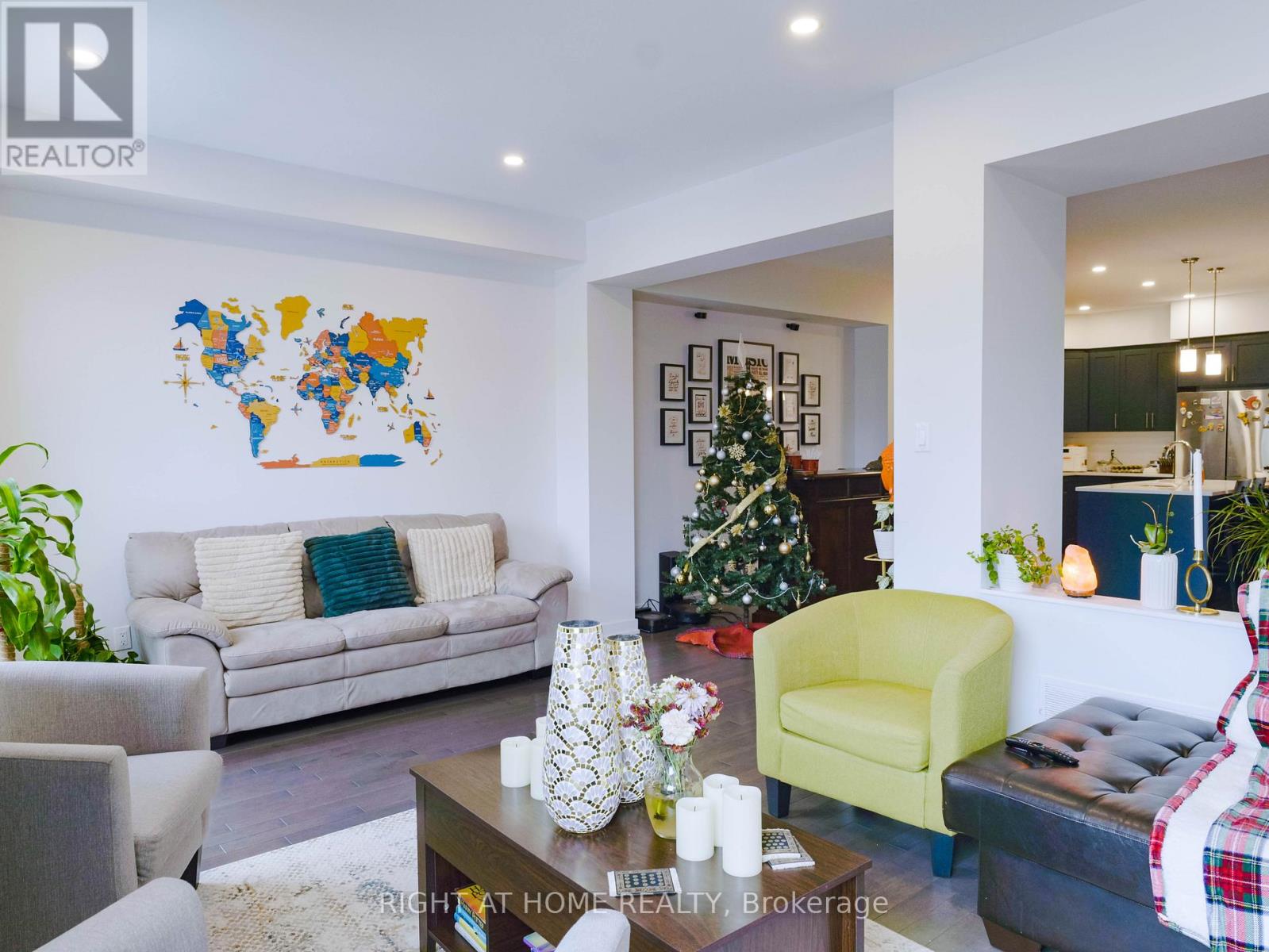 149 Wabikon Crescent, Ottawa, Ontario K1X 0H8 - Photo 14 - X12553574