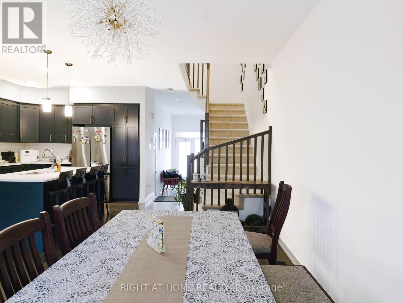 149 Wabikon Crescent, Ottawa, Ontario K1X 0H8 - Photo 16 - X12553574