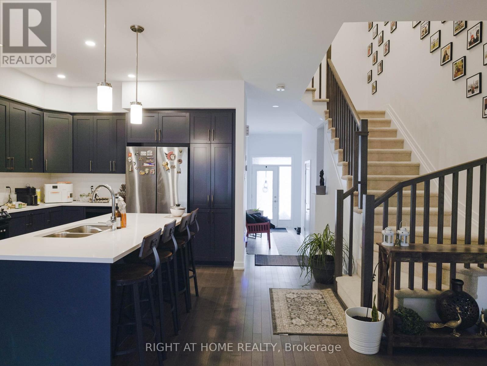 149 Wabikon Crescent, Ottawa, Ontario K1X 0H8 - Photo 17 - X12553574