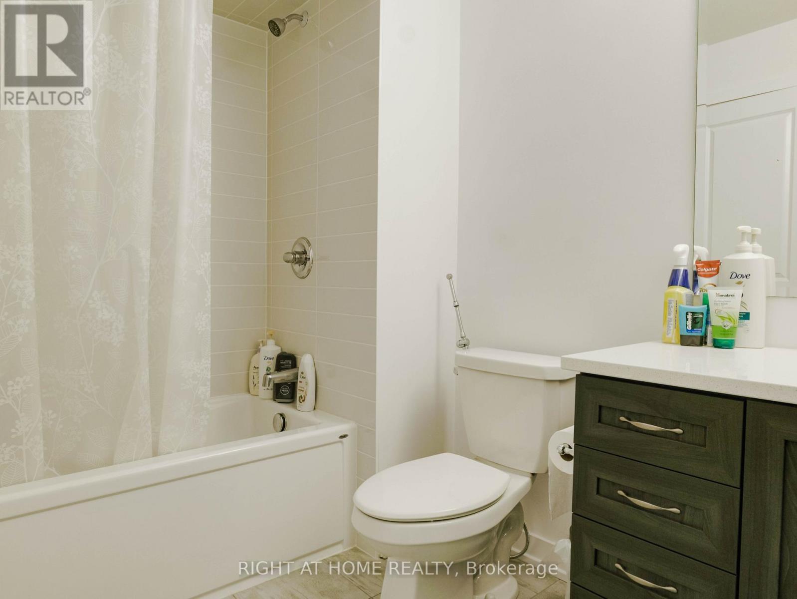 149 Wabikon Crescent, Ottawa, Ontario K1X 0H8 - Photo 30 - X12553574