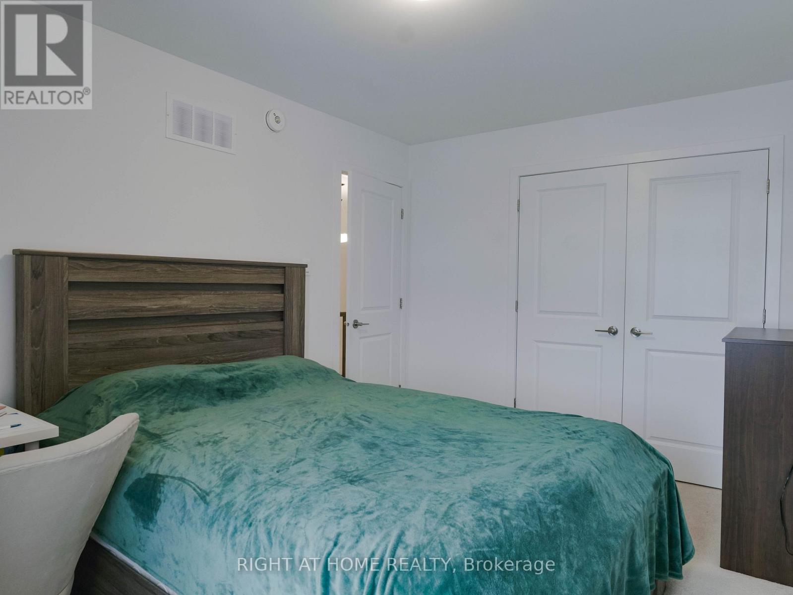 149 Wabikon Crescent, Ottawa, Ontario K1X 0H8 - Photo 35 - X12553574