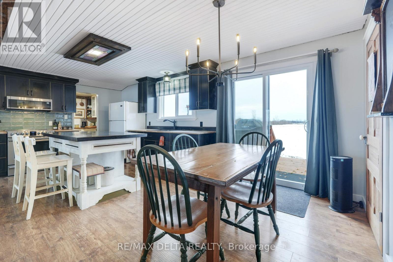 613 St Isidore Street, Casselman, Ontario  K0A 1M0 - Photo 3 - X12553580