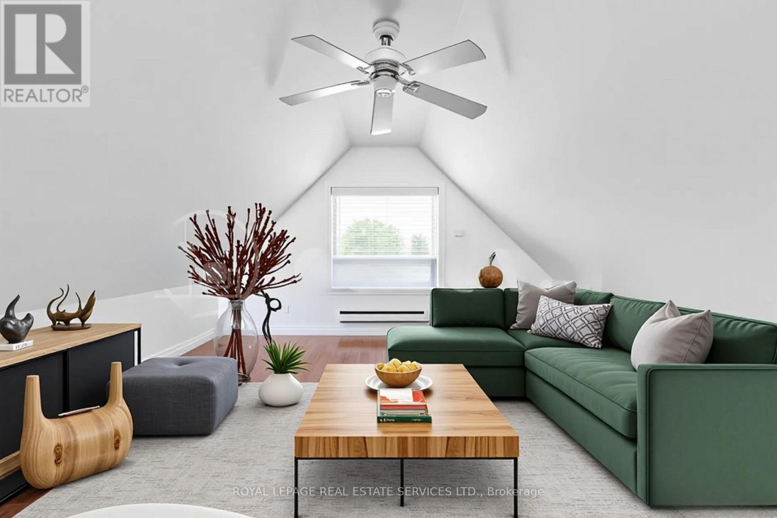 UPPER - 117 ST JOHNS ROAD, Toronto, Ontario