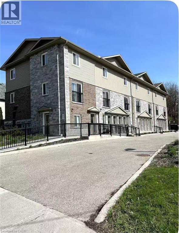 122 COURTLAND Avenue E Unit# 14, Kitchener, Ontario
