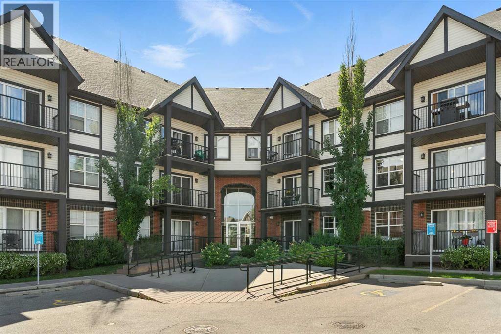 206, 250 New Brighton Villas Se, Calgary, Alberta  T2Z 0T8 - Photo 1 - A2238552