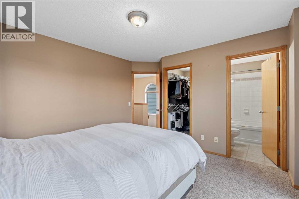 229 Hidden Hills Place Nw, Calgary, Alberta  T3A 6E3 - Photo 23 - A2260967