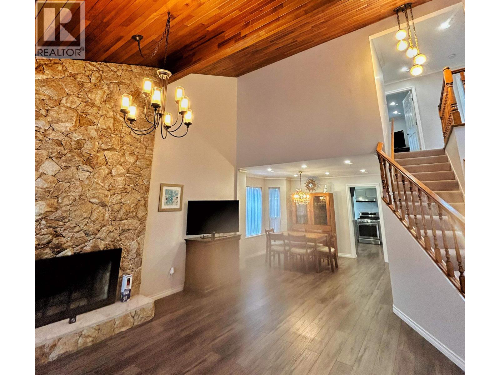 10420 Truro Drive, Richmond, British Columbia  V7E 5B4 - Photo 2 - R3068087