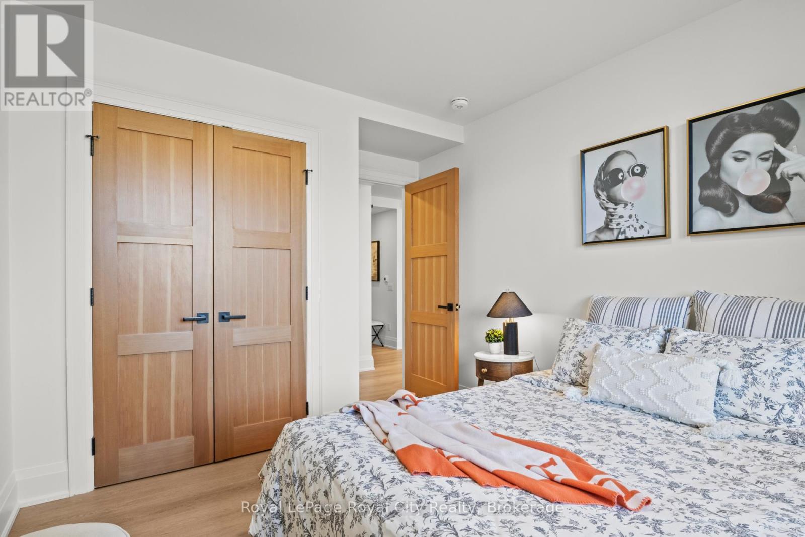 110 - 6523 Wellington 7 Road, Centre Wellington, Ontario N0B 1S0 - Photo 11 - X12553586