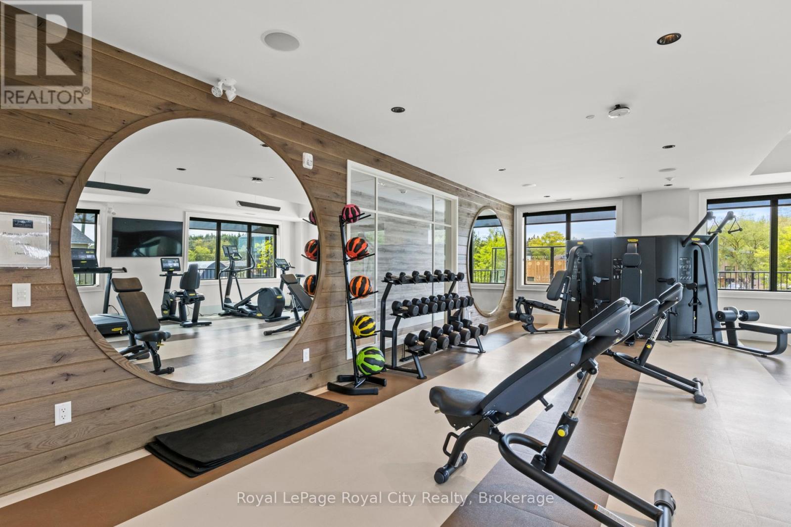 110 - 6523 Wellington 7 Road, Centre Wellington, Ontario N0B 1S0 - Photo 30 - X12553586