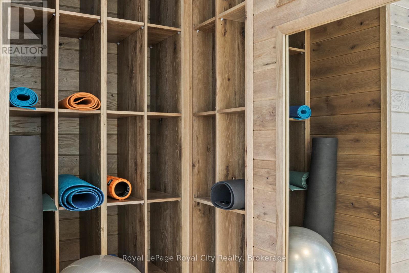 110 - 6523 Wellington 7 Road, Centre Wellington, Ontario N0B 1S0 - Photo 31 - X12553586