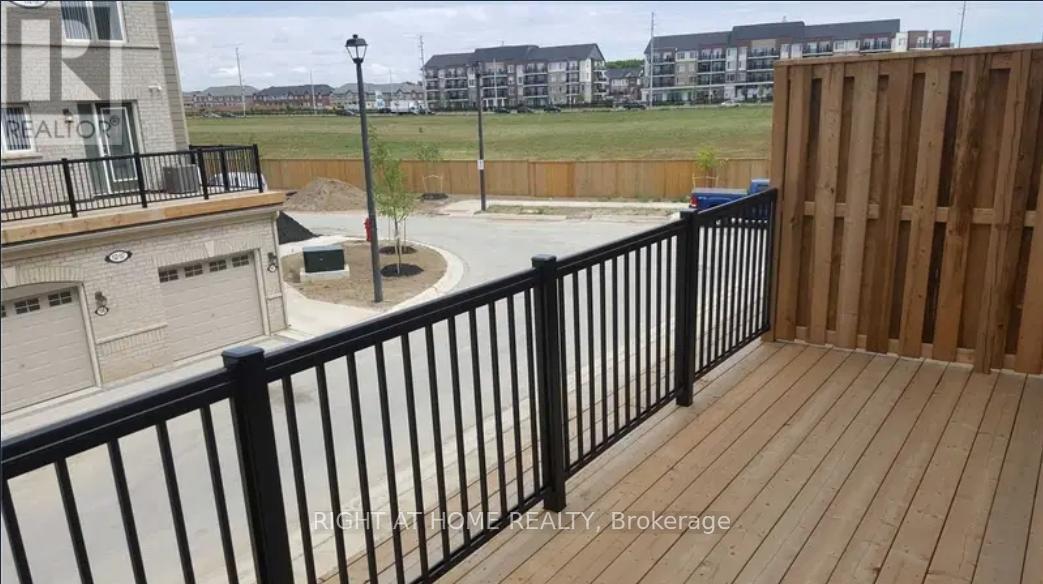 66 - 1 Beckenrose Court, Brampton, Ontario  L6Y 6G2 - Photo 4 - W12553582