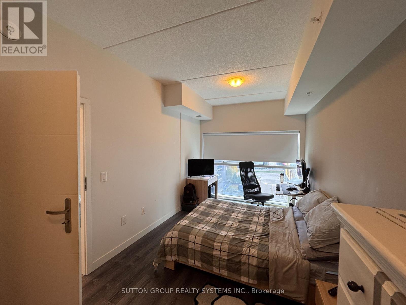 517 - 251 Helmlock Street, Waterloo, Ontario  N2L 0H2 - Photo 17 - X12553562