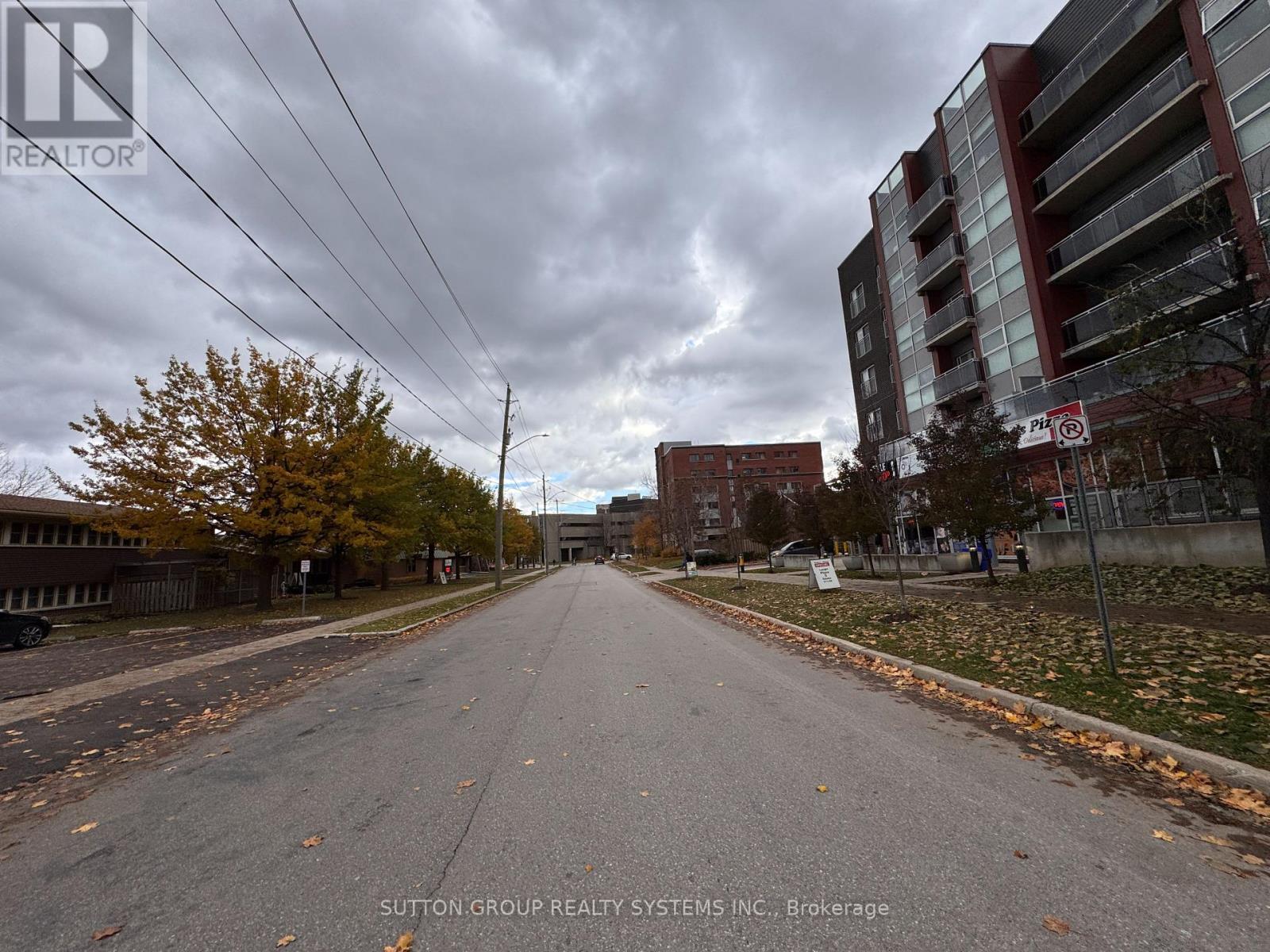 517 - 251 Helmlock Street, Waterloo, Ontario  N2L 0H2 - Photo 22 - X12553562