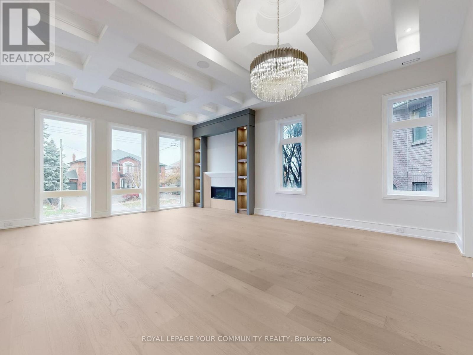 117 A Crestwood Road, Vaughan, Ontario L4J 1A7 - Photo 16 - N12549550