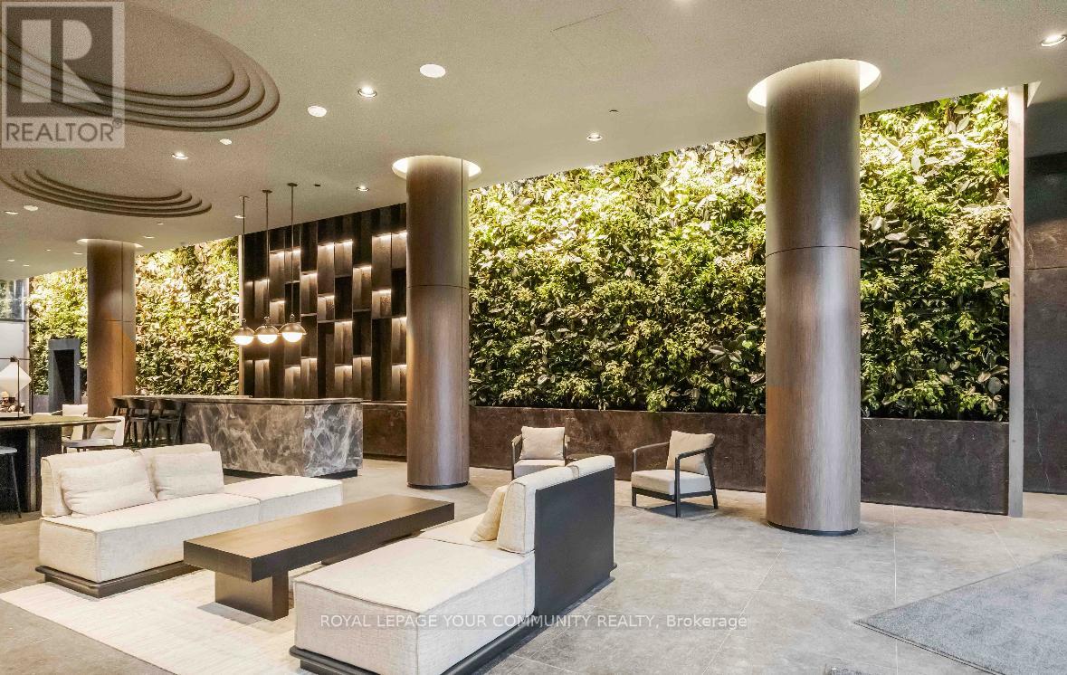 702n - 120 Broadway Avenue, Toronto, Ontario M4P 1V6 - Photo 2 - C12551248