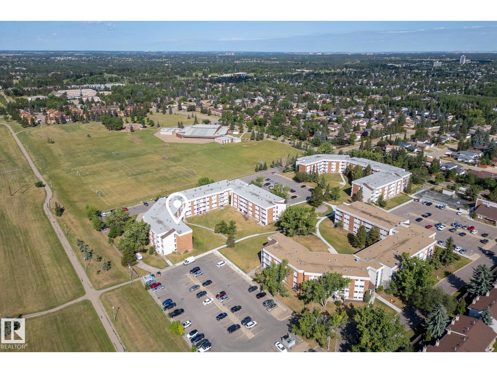 #22 11265 31 Av Nw, Edmonton, Alberta  T6J 3V7 - Photo 2 - E4466044