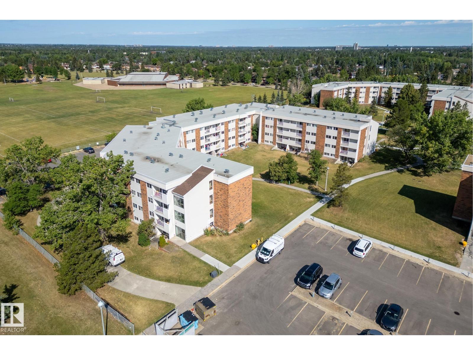 #22 11265 31 Av Nw, Edmonton, Alberta  T6J 3V7 - Photo 3 - E4466044