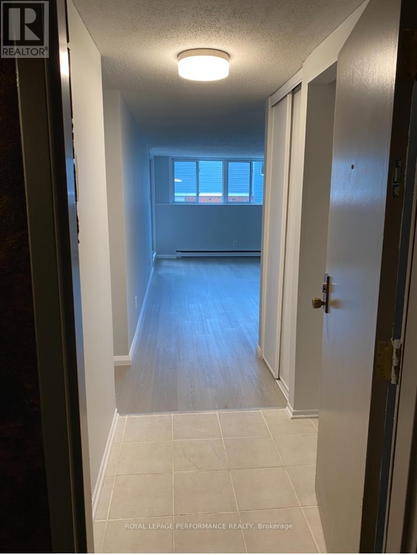 112 - 6470 Bilberry Drive, Ottawa, Ontario K1C 4P1 - Photo 6 - X12549994