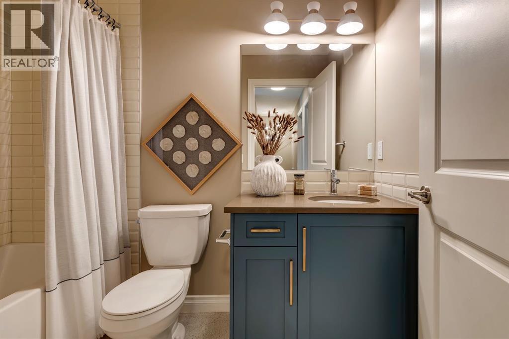 25 Sora Gate Se, Calgary, Alberta  T3S 0A7 - Photo 7 - A2270547