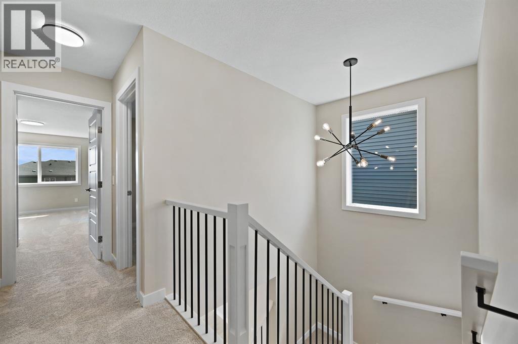 21 Sora Gate Se, Calgary, Alberta  T3S 0A7 - Photo 5 - A2270550