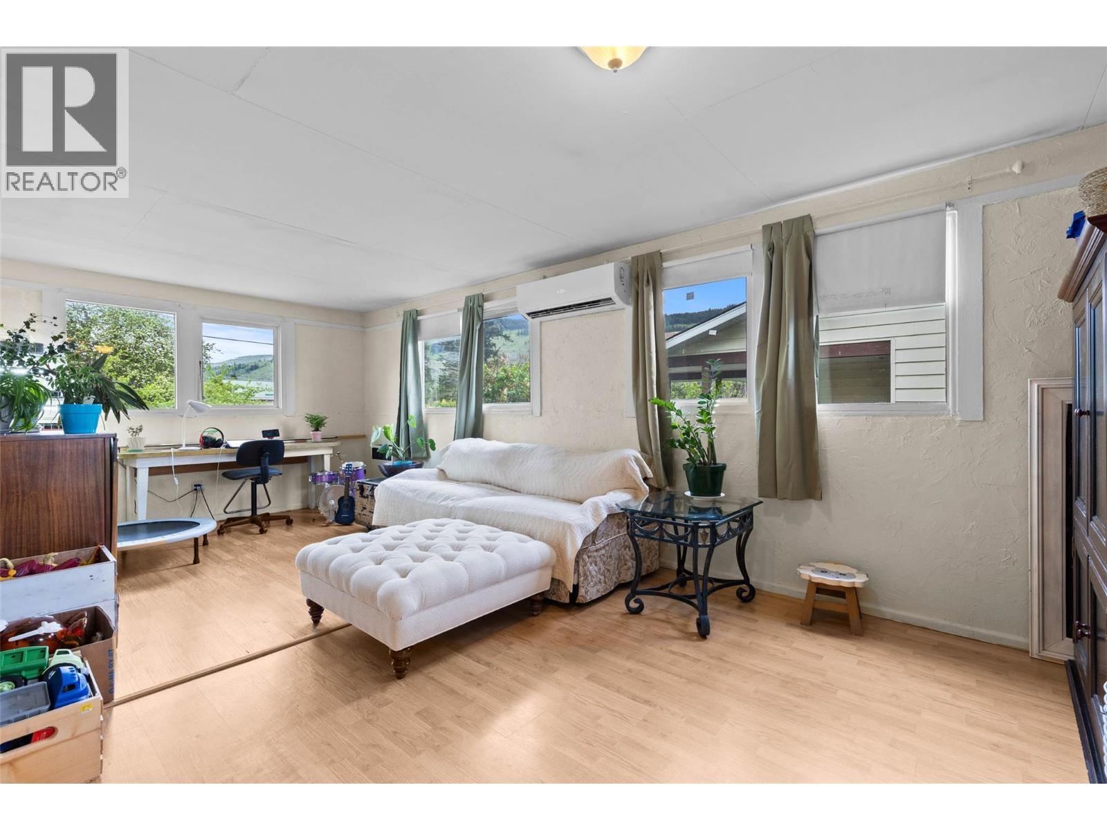 229 Birch Street, Chase, British Columbia  V0E 1M0 - Photo 10 - 10364958