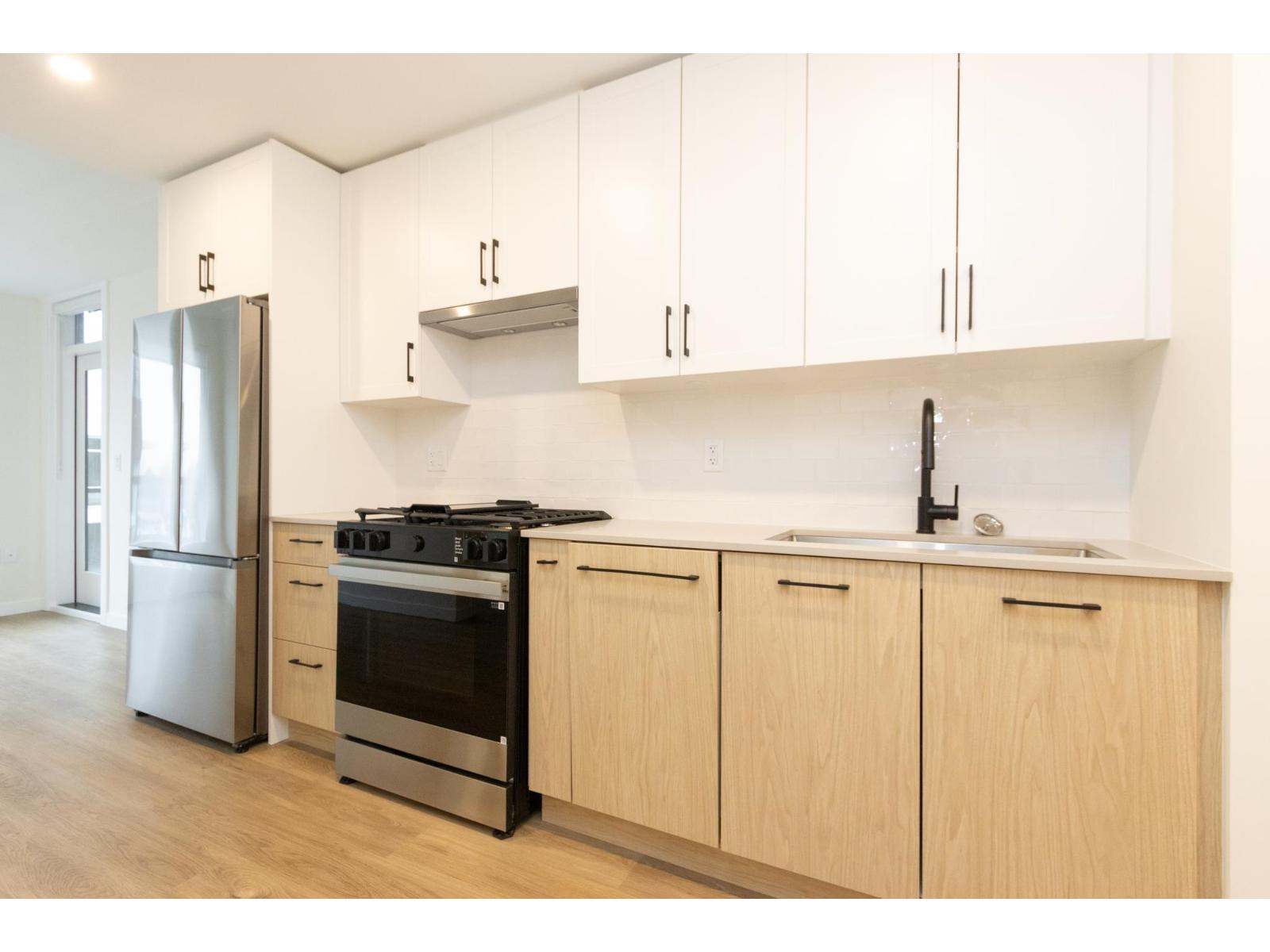 413 27249 Aldergrove Town Centre Drive, Langley, British Columbia  V4W 0E6 - Photo 2 - R3067754