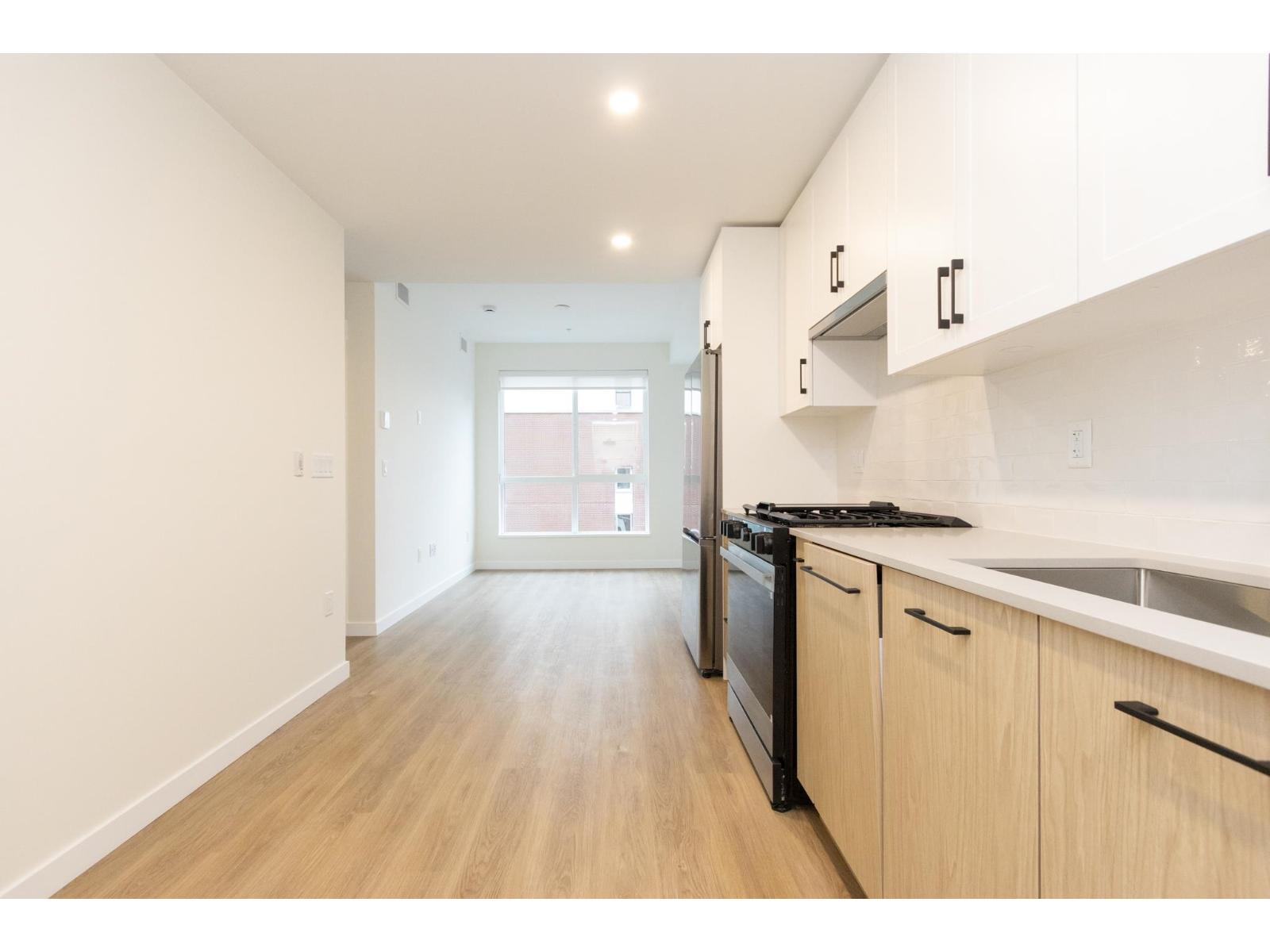 413 27249 Aldergrove Town Centre Drive, Langley, British Columbia  V4W 0E6 - Photo 3 - R3067754