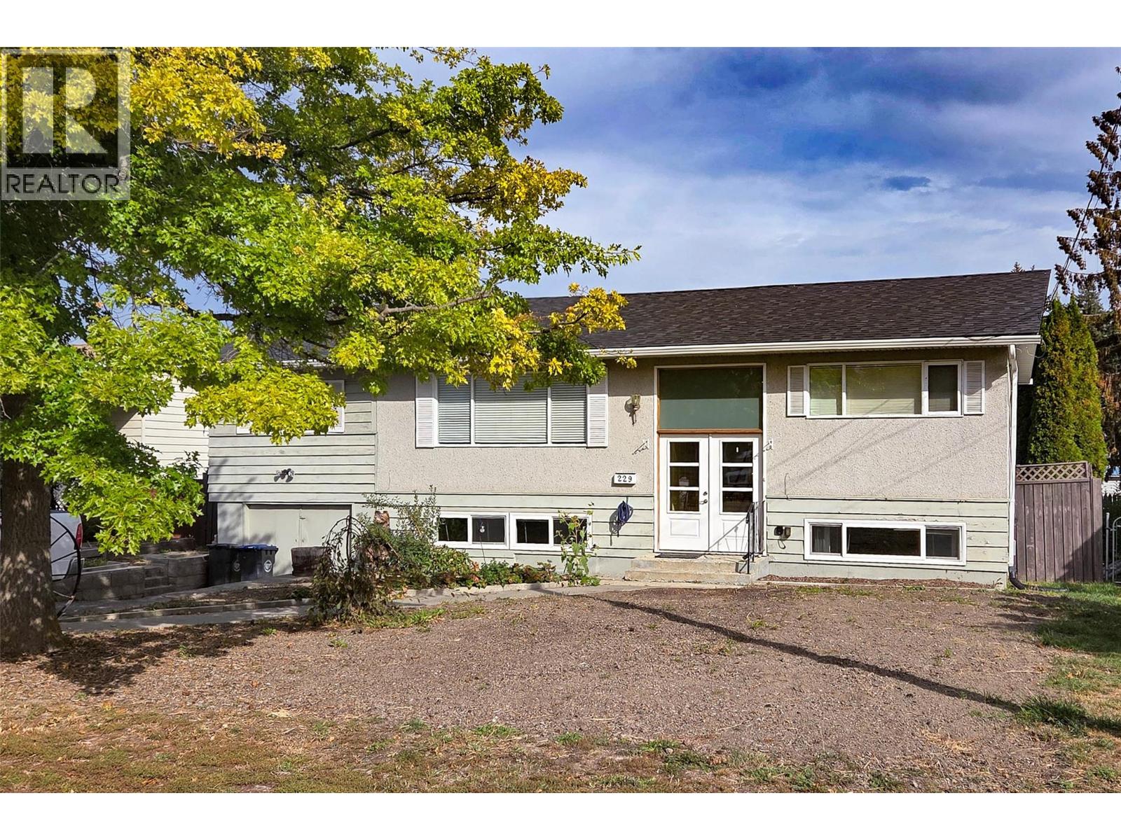 229 BIRCH Street, Chase, British Columbia