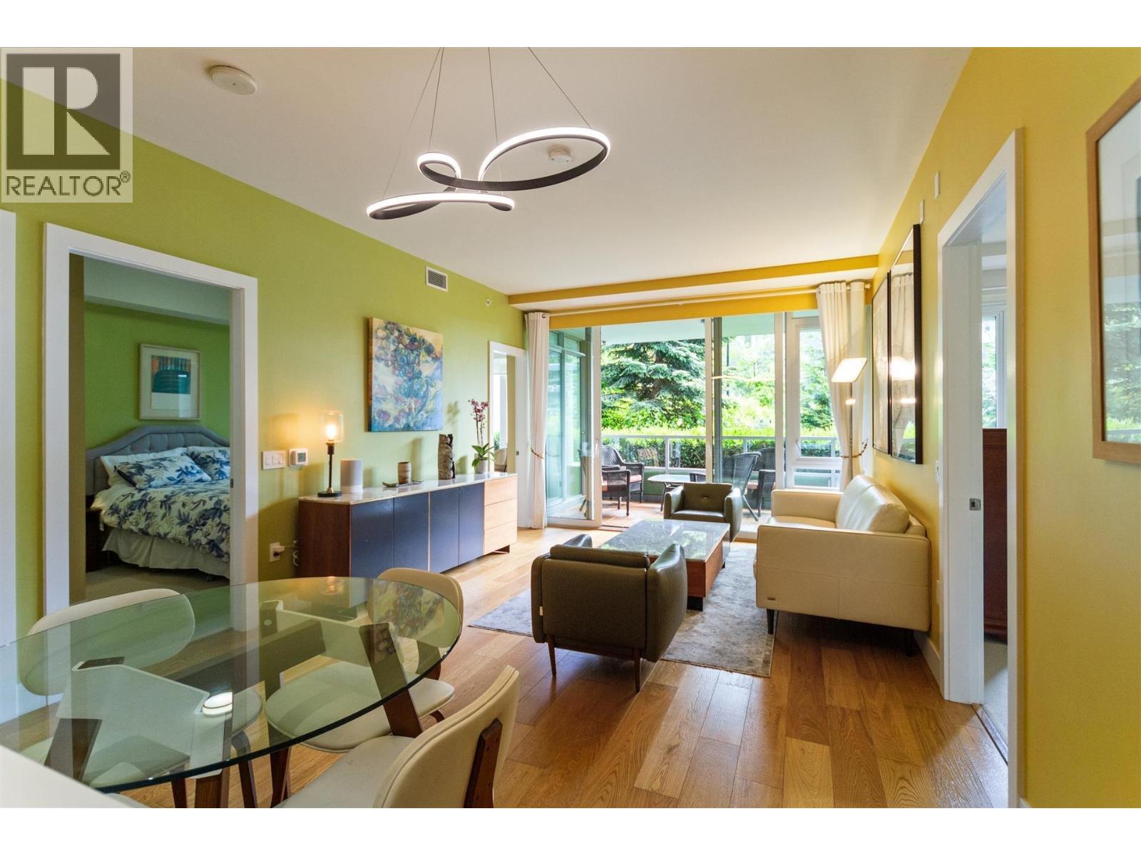 200 866 Arthur Erickson Place, West Vancouver, British Columbia V7T 0B2 - Photo 5 - R3018621