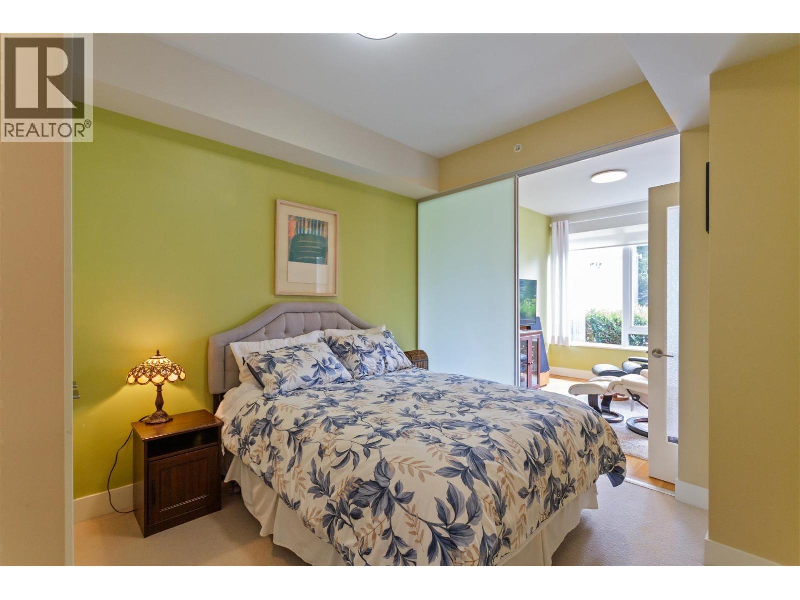 200 866 Arthur Erickson Place, West Vancouver, British Columbia V7T 0B2 - Photo 15 - R3018621