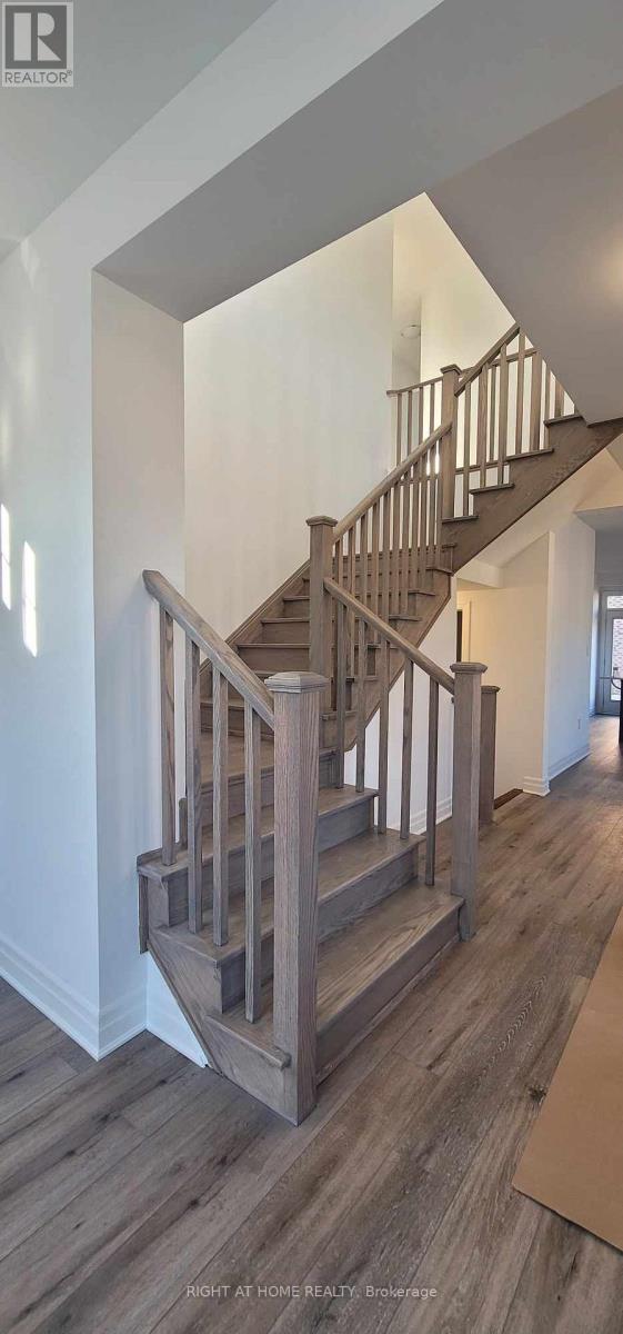 1263 Havelock Gardens, Milton, Ontario  L9E 2A9 - Photo 3 - W12553598