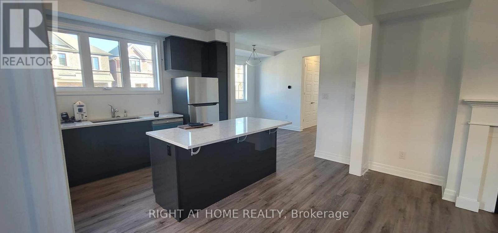 1263 Havelock Gardens, Milton, Ontario  L9E 2A9 - Photo 8 - W12553598