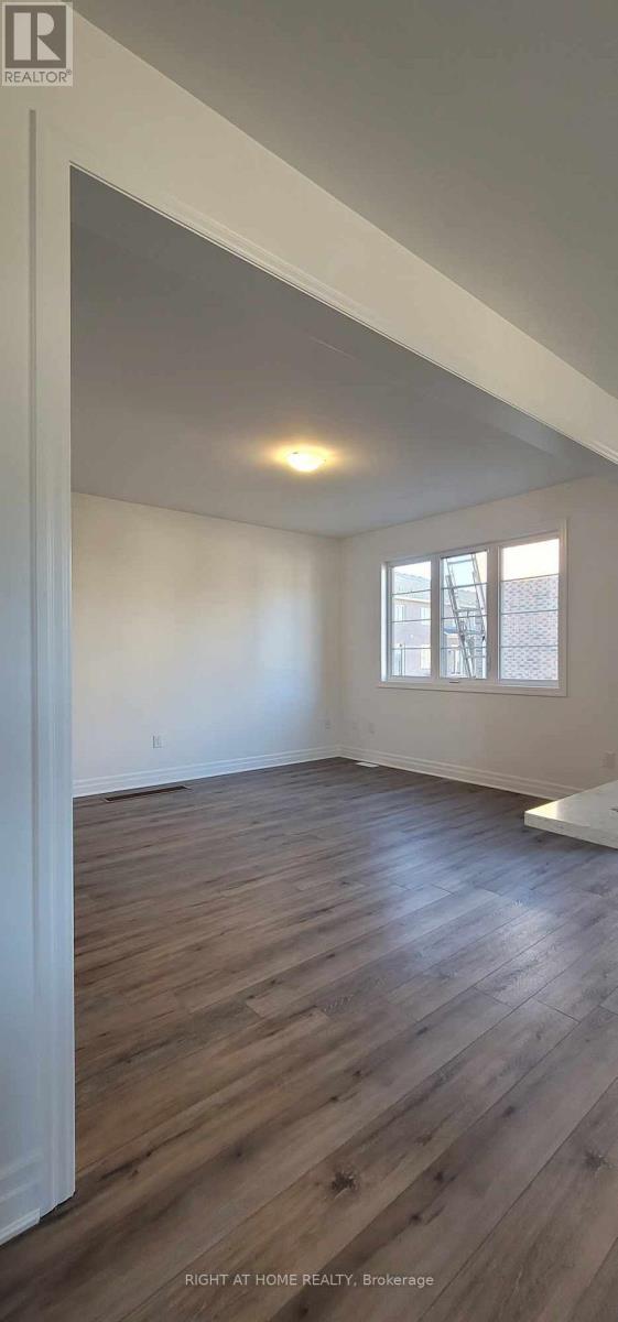 1263 Havelock Gardens, Milton, Ontario  L9E 2A9 - Photo 9 - W12553598