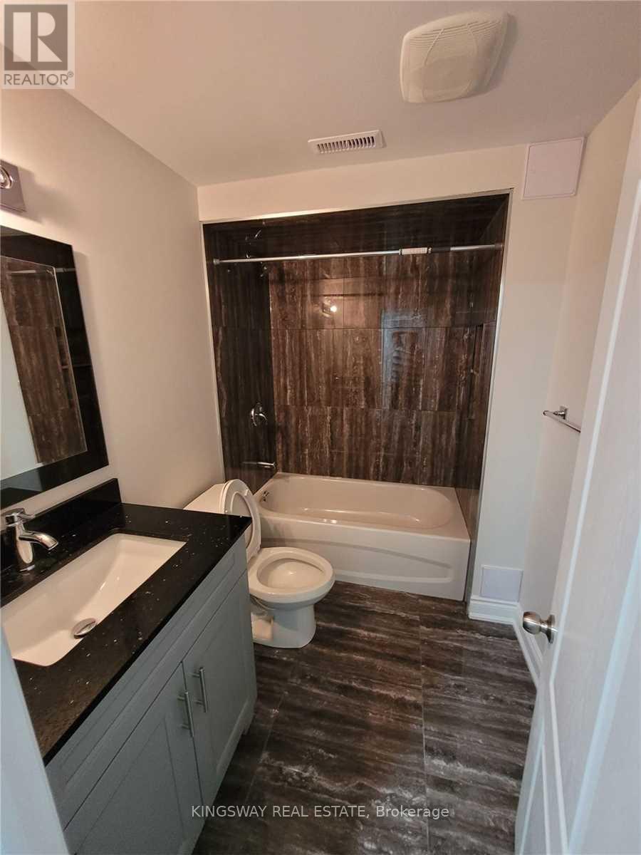 Lower - 6249 Prairie Circle, Mississauga, Ontario  L5N 5Y9 - Photo 7 - W12553600