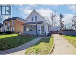 135 CHESTNUT STREET, Bothwell, Ontario