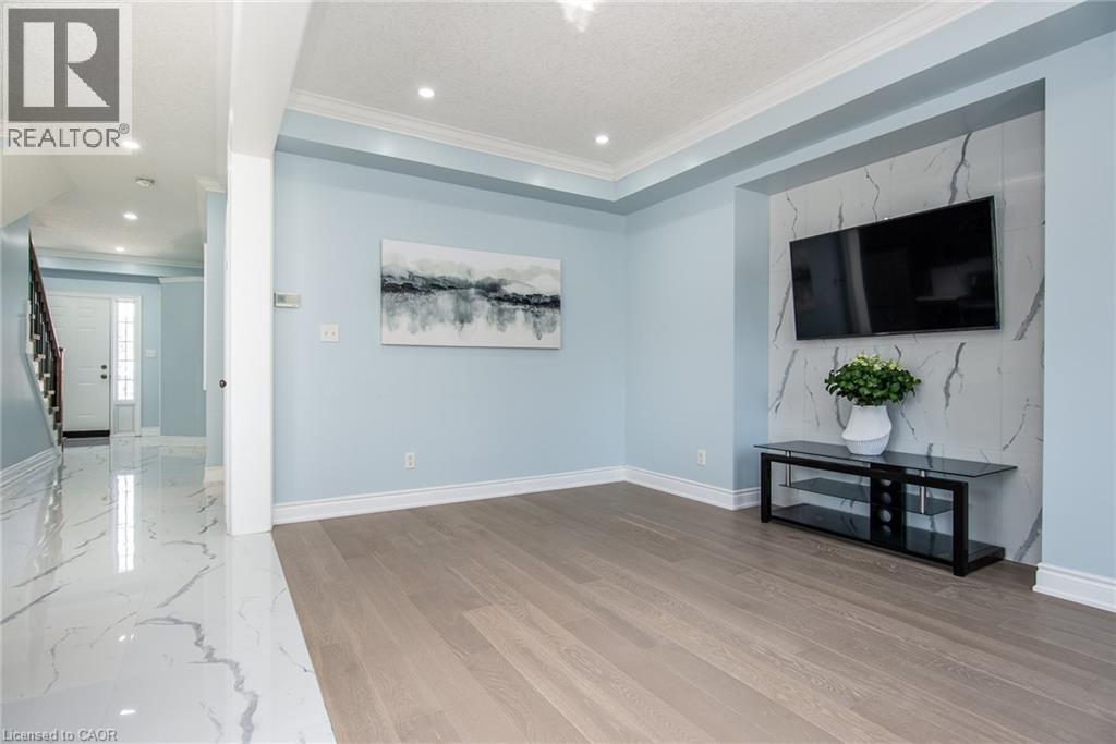 2 Valebrook Street, Kitchener, Ontario  N2A 0A2 - Photo 9 - 40769066